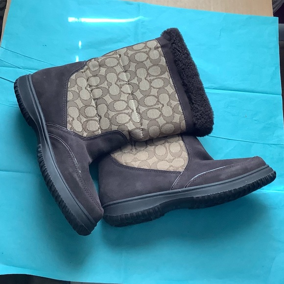 Coach Sherman sig suede snow winter boot (size 8) - Picture 8 of 8